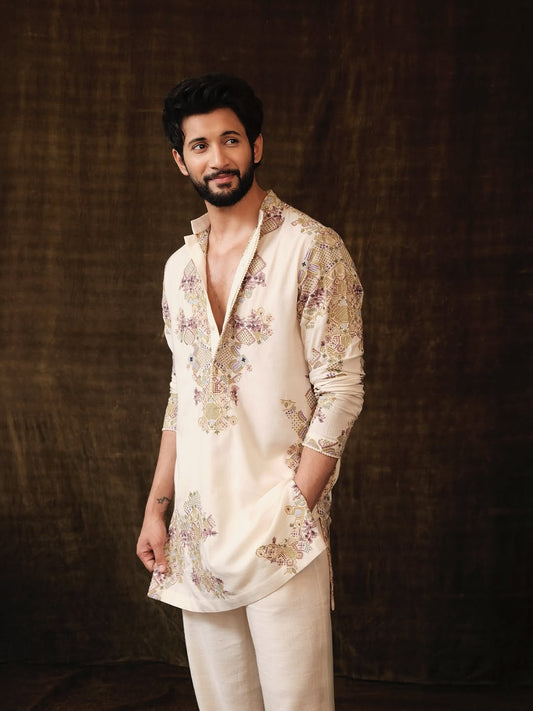 Contemporary Embroidered Kurta Set for Men