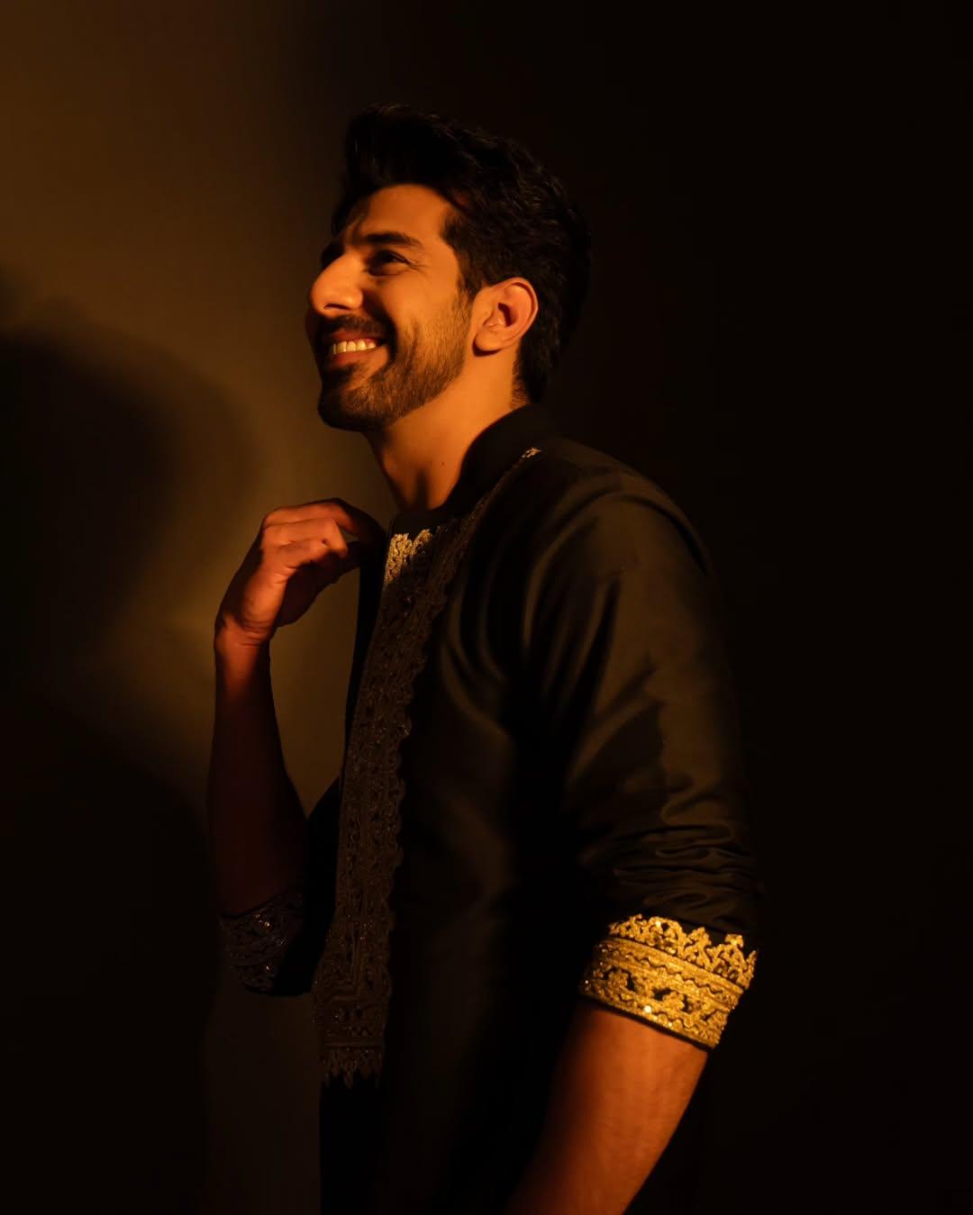 Designer Black Kurta Set with Gold Thread Leaf Embroidery - Premium Wedding & Cocktail Party Wear for Men