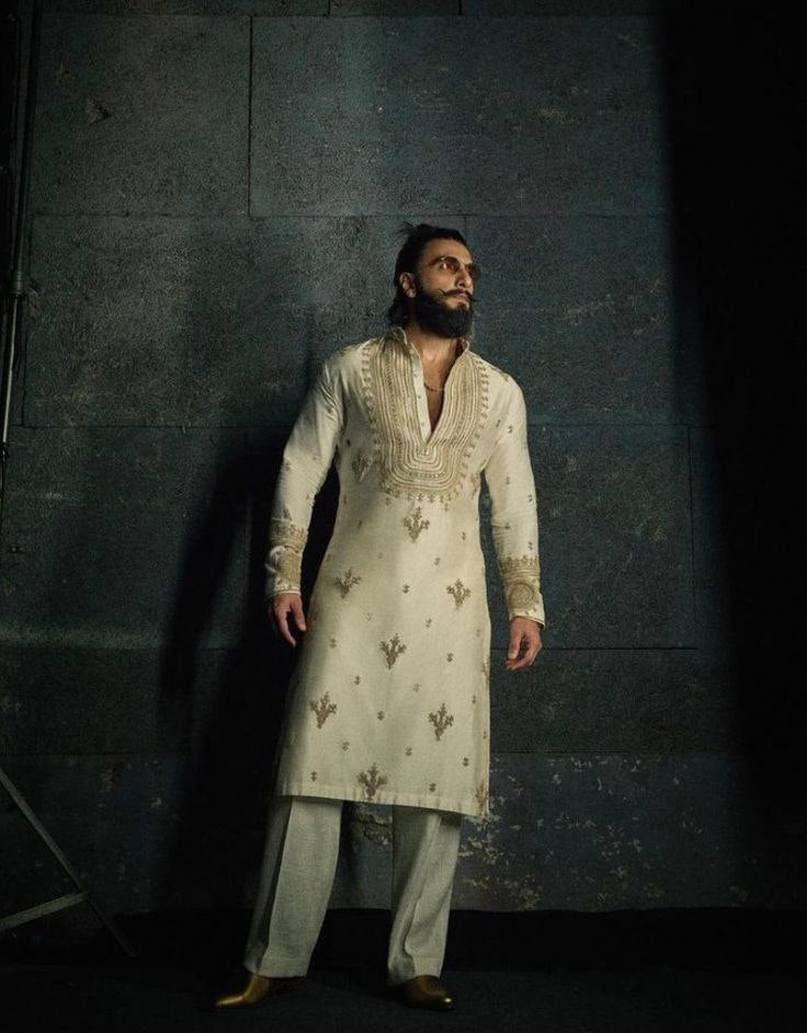 Ivory and Gold Embroidered Regal Kurta Set