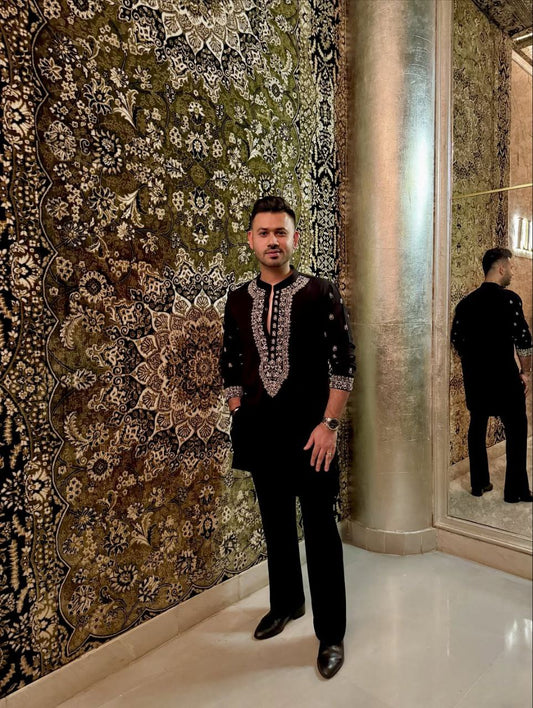 egal Black Embroidered Kurta Set - Ethnic Elegance